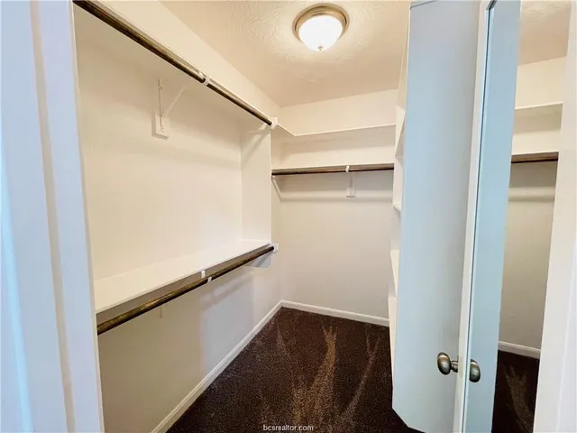 a view of walk in closet