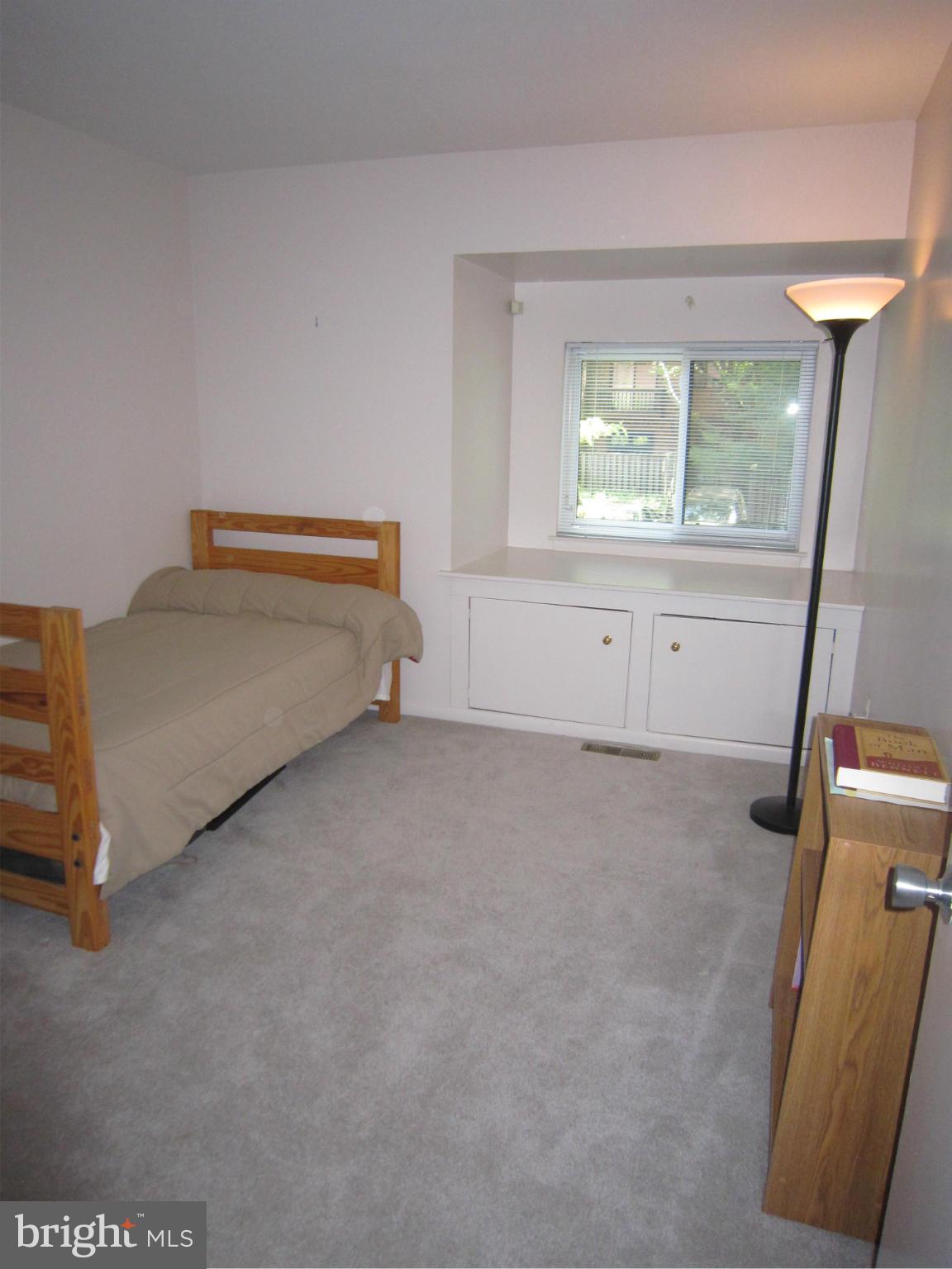 1930 Winterport Cluster Reston, VA 20191 - Photo 6 of 19 Bedroom
