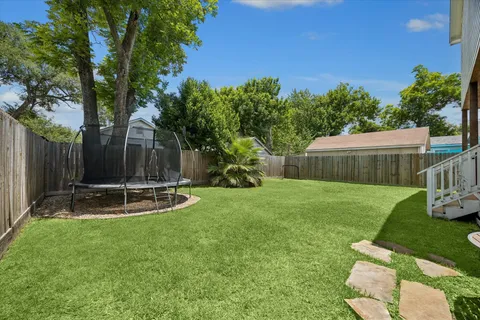 $750,000 | 917 Moody Street, Houston, TX 77009