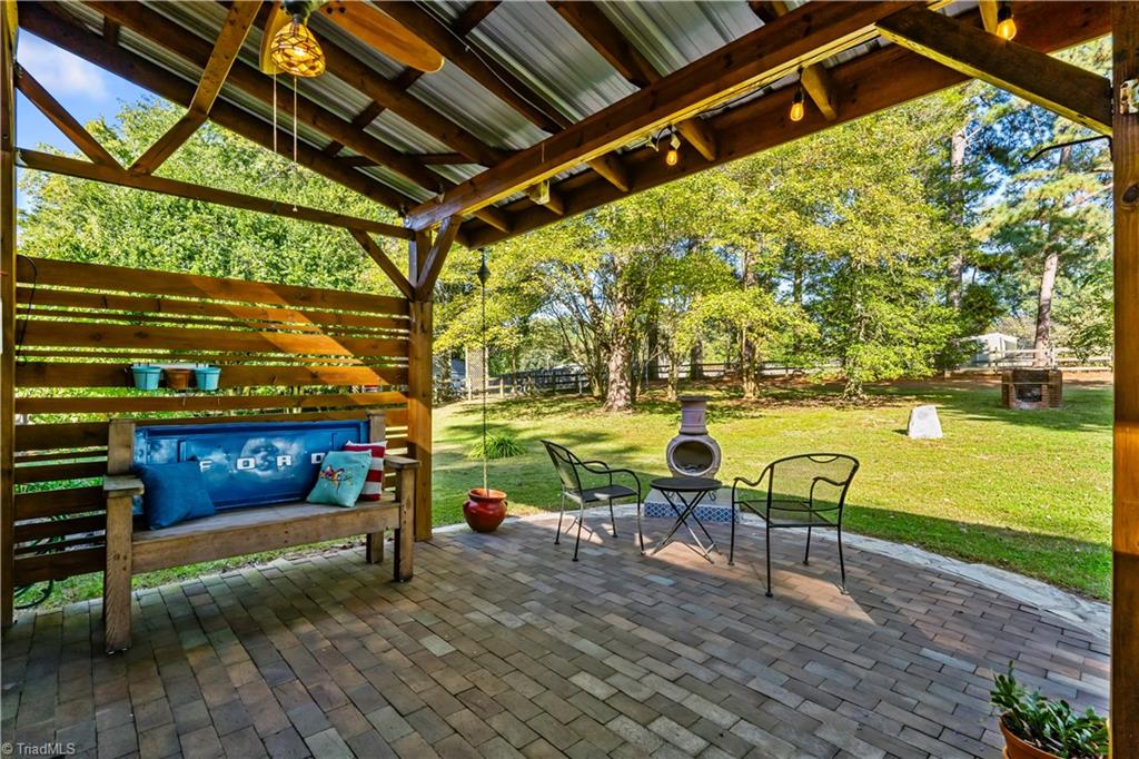 1905 Cardinal Crest Road Greensboro, NC 27406 - Photo 27 of 28