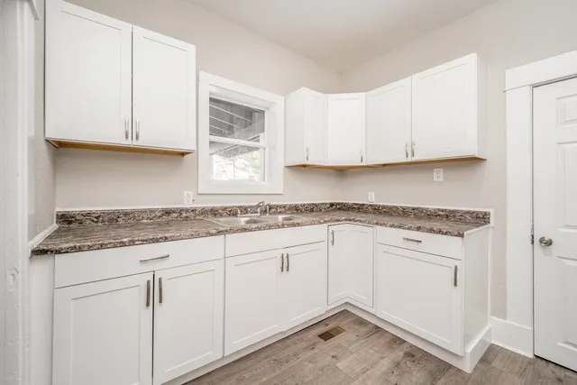 $109,500 | 1424 East 1st Avenue, Winfield, KS 67156