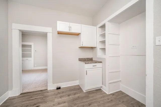 $109,500 | 1424 East 1st Avenue, Winfield, KS 67156