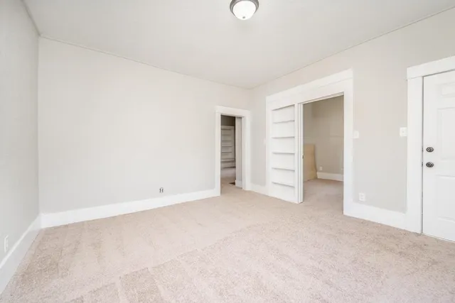 $109,500 | 1424 East 1st Avenue, Winfield, KS 67156