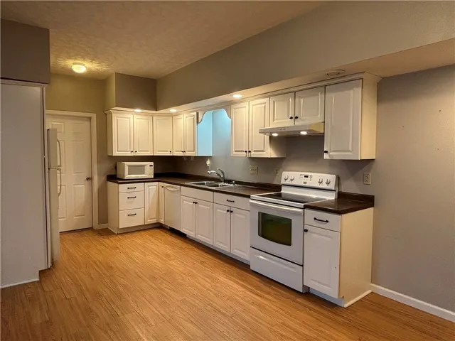 $1,400 | 16 Clifton Street, Unit 2B, Unadilla, NY 13849