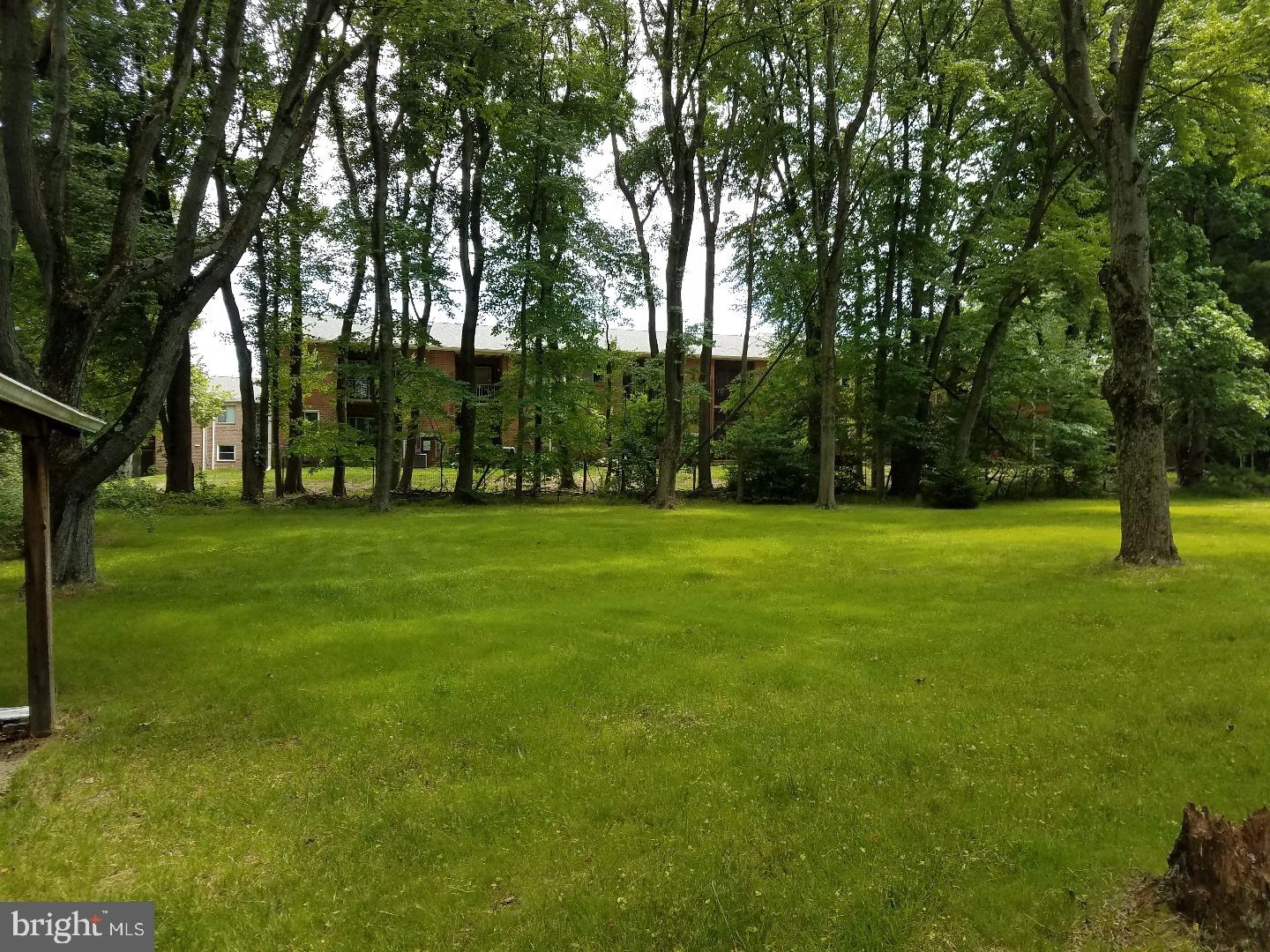 525 Allens Lane Southampton, PA 18966 - Photo 3 of 19 Exterior Back