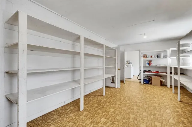 $359,000 | 4814 Edmund Court, Dover, FL 33527