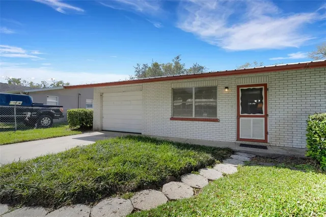 $359,000 | 4814 Edmund Court, Dover, FL 33527