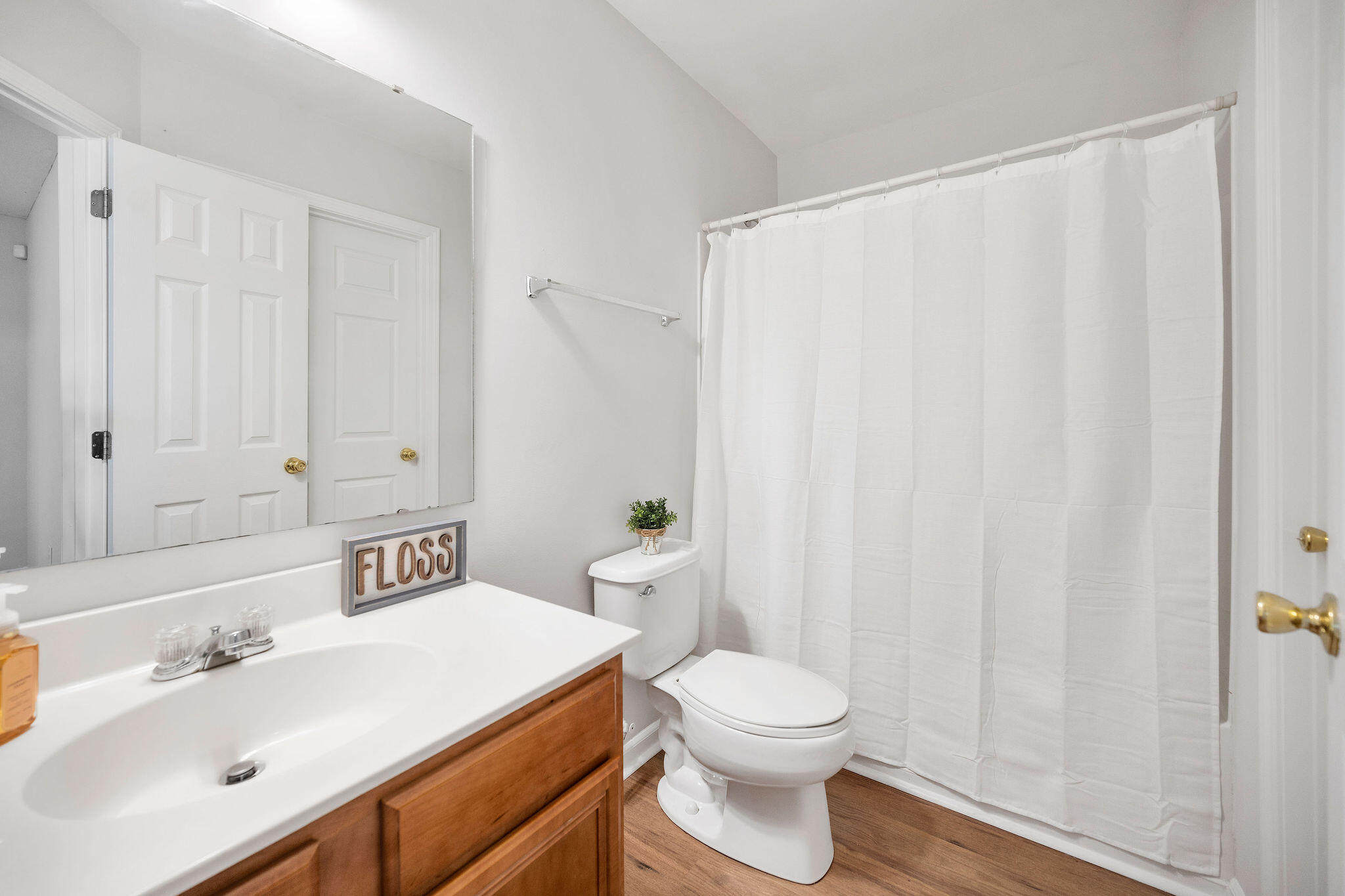1278 River Rock Road Hanahan, SC 29410 - Photo 16 of 25 GUEST BATHROOM