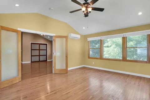 $899,000 | 33 Pittoni Drive, Commack, NY 11725