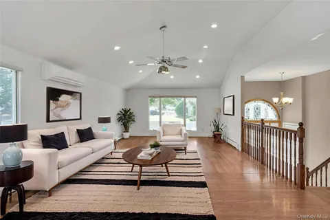 $899,000 | 33 Pittoni Drive, Commack, NY 11725