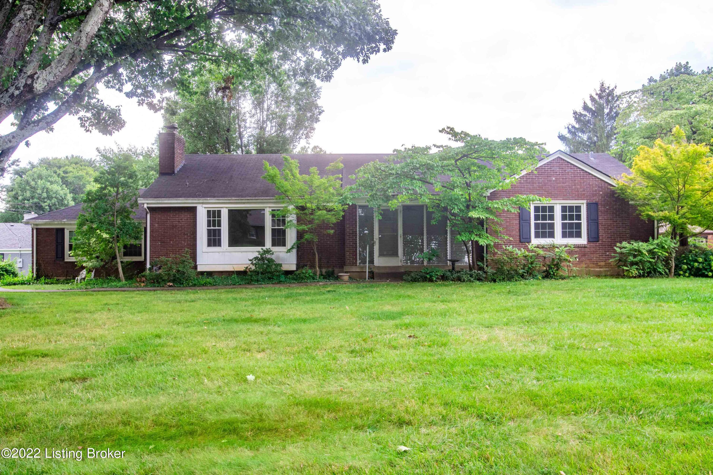 700 Merrifield Road Louisville, KY 40207 - Photo 1 of 61 Brick Wrapped Ranch