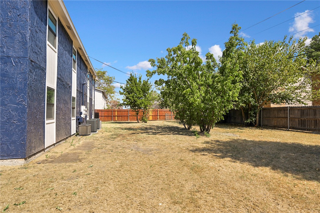 1537 Pine Ridge Drive, Unit D College Station, TX 77840 - Photo 10 of 12 a view of a backyard of a house