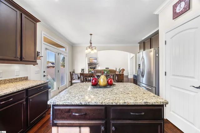 $525,000 | 10 Meadowgold Lane, Greer, SC 29651