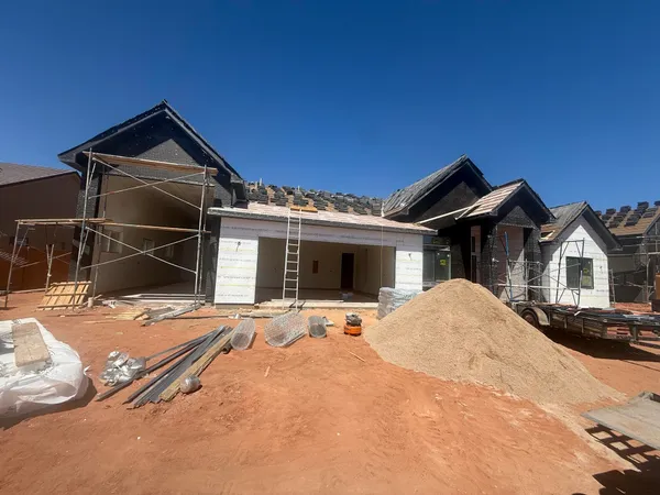 $1,280,000 | 49 North 640 West, Ivins, UT 84738