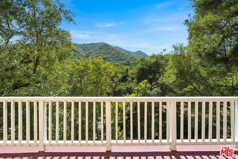 $1,699,999 | 774 Old Topanga Canyon Road, Topanga, CA 90290