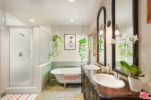 $1,699,999 | 774 Old Topanga Canyon Road, Topanga, CA 90290