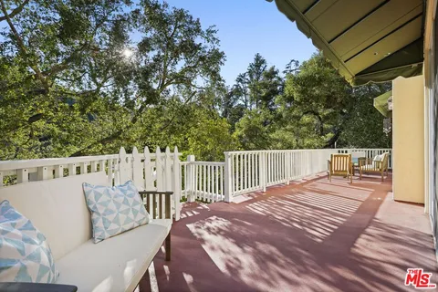 $1,699,999 | 774 Old Topanga Canyon Road, Topanga, CA 90290