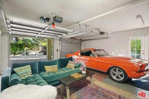 $1,699,999 | 774 Old Topanga Canyon Road, Topanga, CA 90290