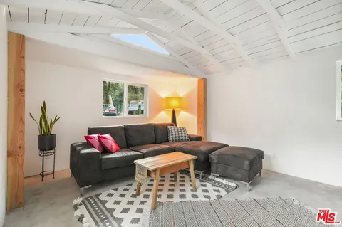 $1,699,999 | 774 Old Topanga Canyon Road, Topanga, CA 90290