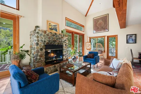 $1,699,999 | 774 Old Topanga Canyon Road, Topanga, CA 90290