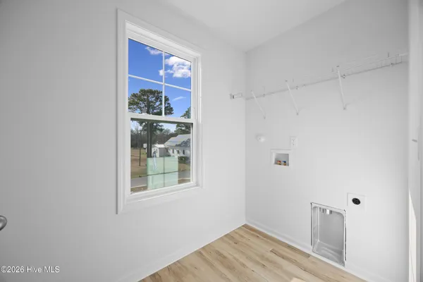 $329,500 | 310 South Vann Street, Burgaw, NC 28425