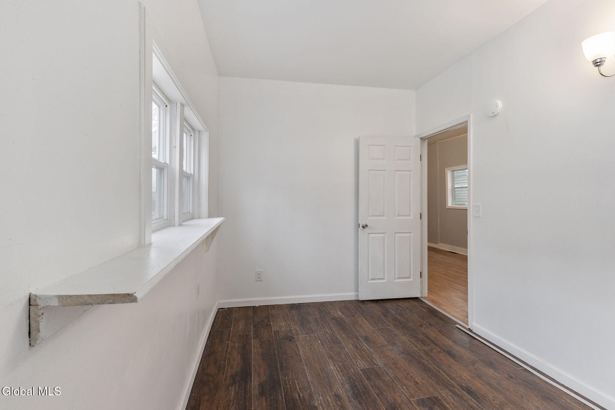 11 Jackson Place Schenectady, NY 12308 - Photo 13 of 49 13-11JacksonPl_13