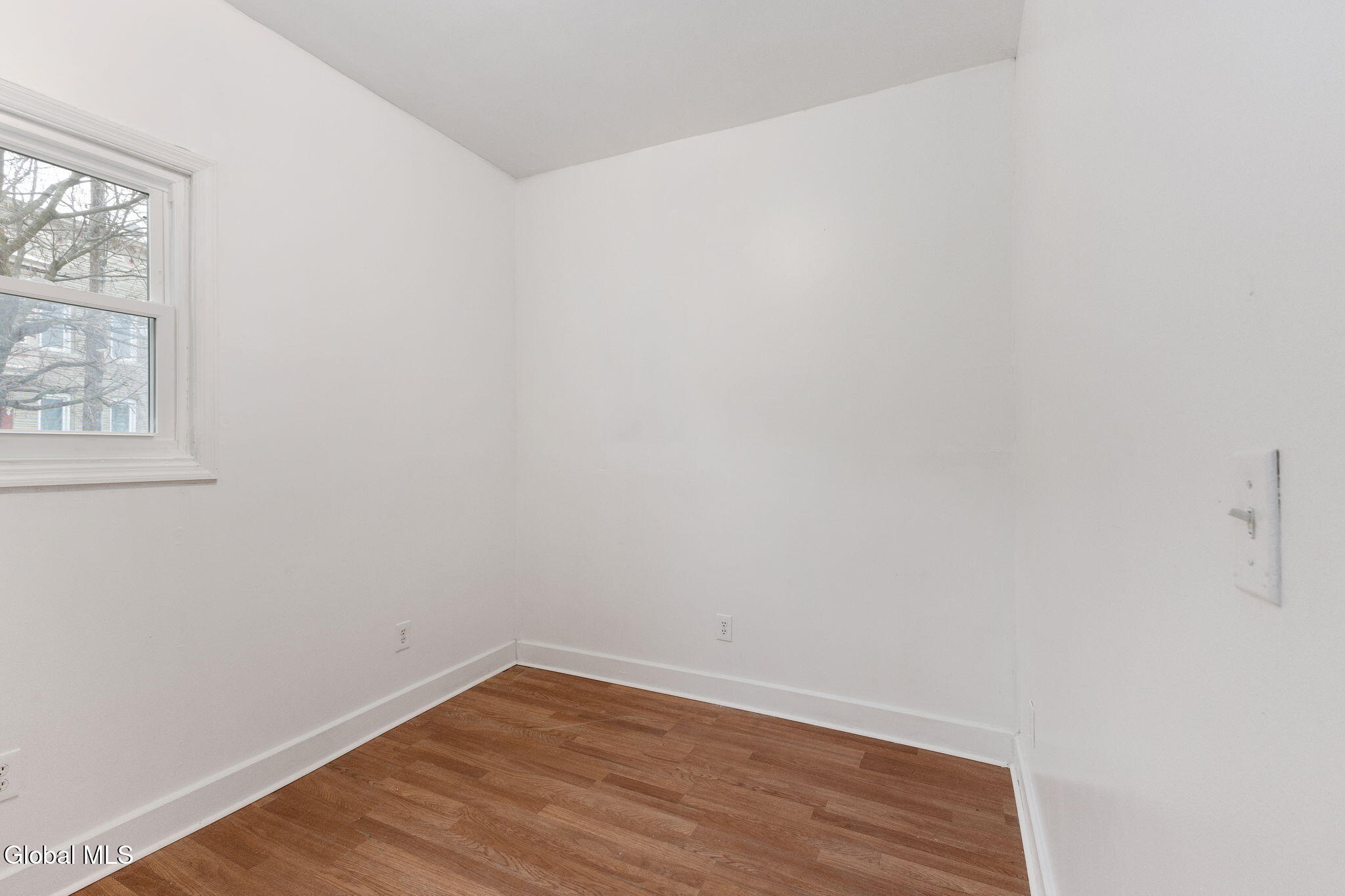 11 Jackson Place Schenectady, NY 12308 - Photo 18 of 49 18-11JacksonPl_18