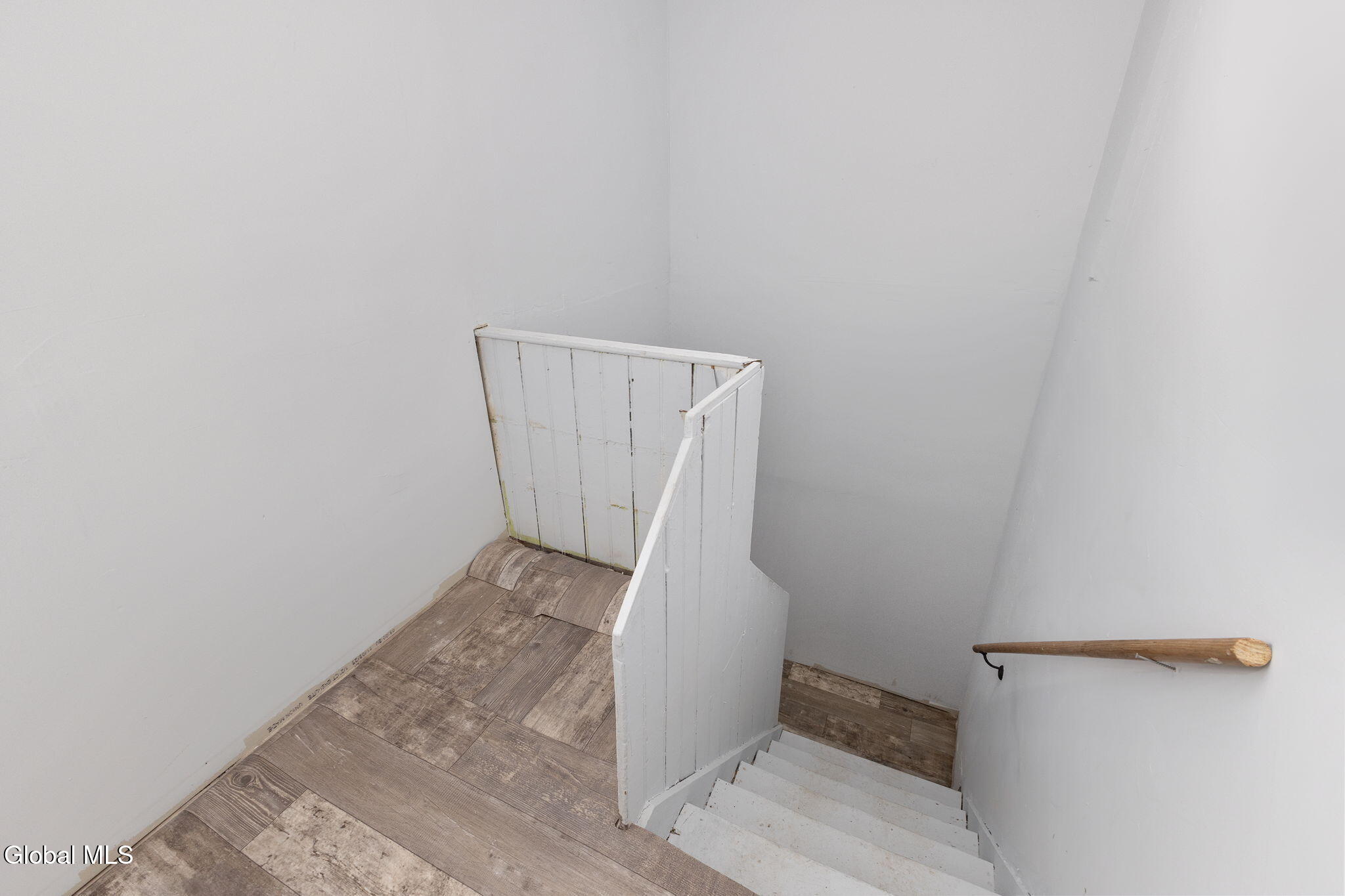 11 Jackson Place Schenectady, NY 12308 - Photo 21 of 49 21-11JacksonPl_21