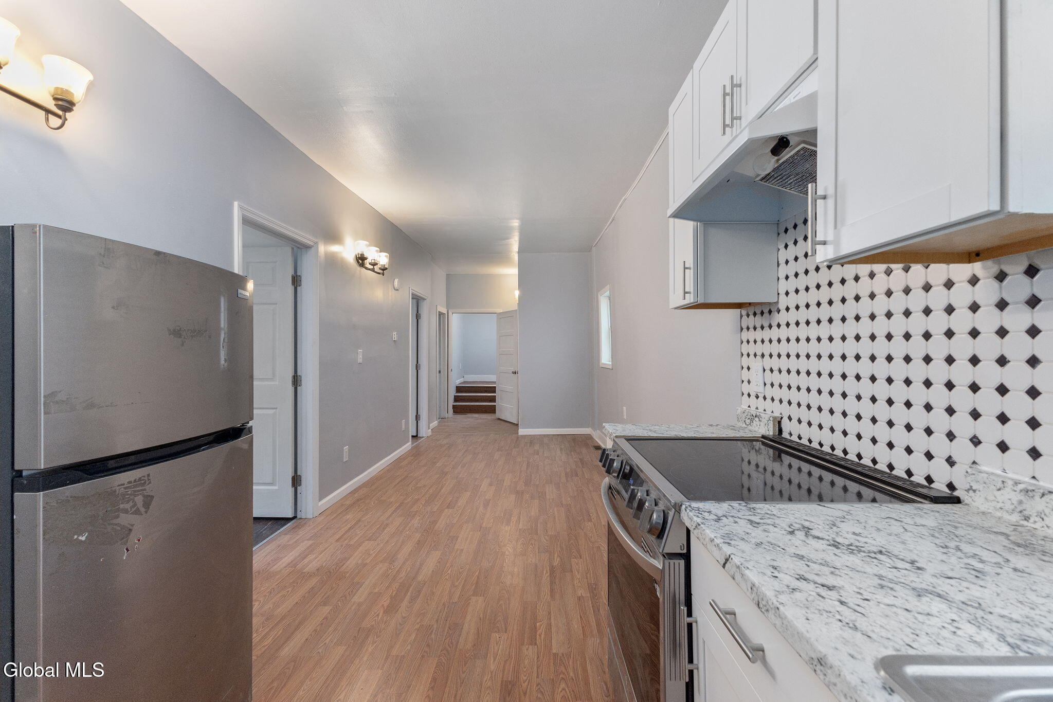 11 Jackson Place Schenectady, NY 12308 - Photo 6 of 49 6-11JacksonPl_06