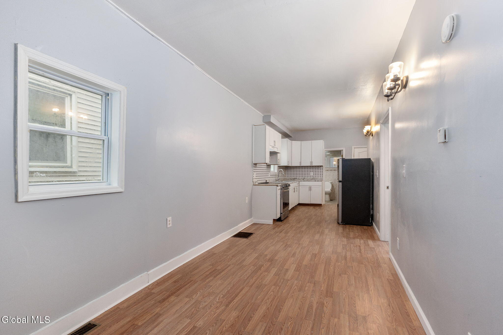 11 Jackson Place Schenectady, NY 12308 - Photo 10 of 49 10-11JacksonPl_10