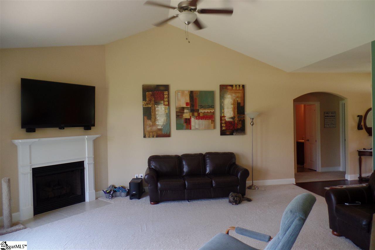 542 Hood Road Greenville, SC 29611 - Photo 21 of 23 Gallery Image 21