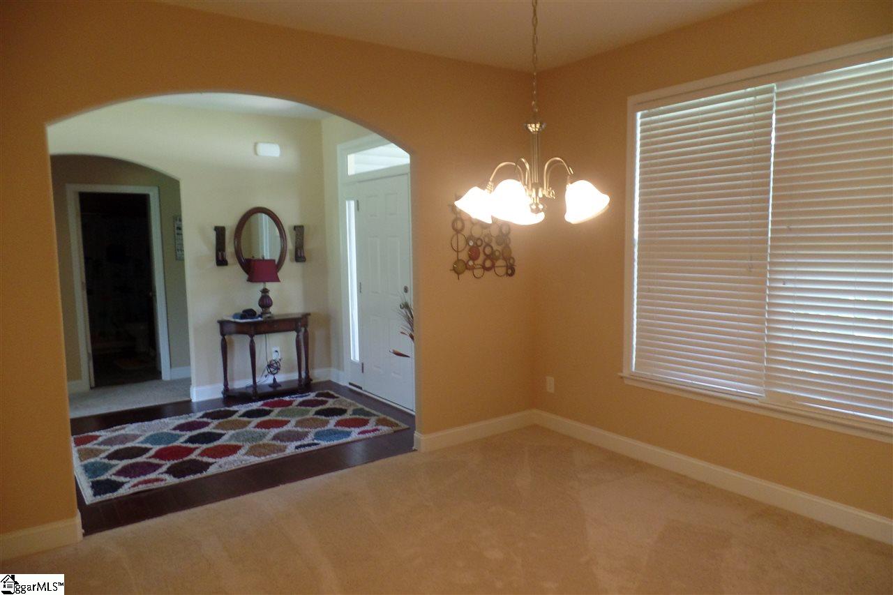 542 Hood Road Greenville, SC 29611 - Photo 7 of 23 Gallery Image 7