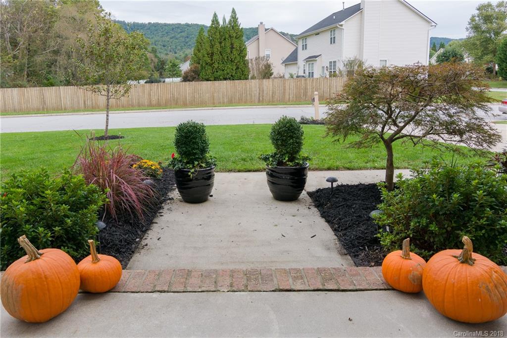 318 English Oak Road, Unit 250 Fletcher, NC 28732 - Photo 3 of 35 Gallery Image 3