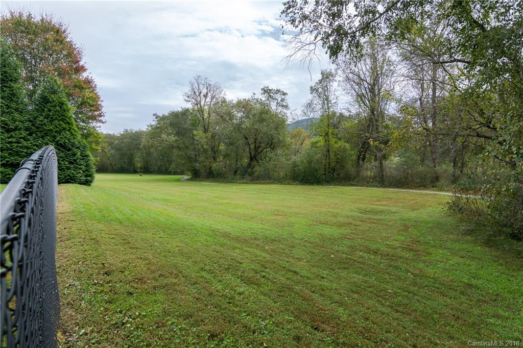 318 English Oak Road, Unit 250 Fletcher, NC 28732 - Photo 34 of 35 Gallery Image 34