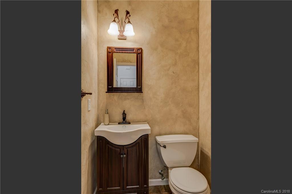 318 English Oak Road, Unit 250 Fletcher, NC 28732 - Photo 8 of 35 Gallery Image 8