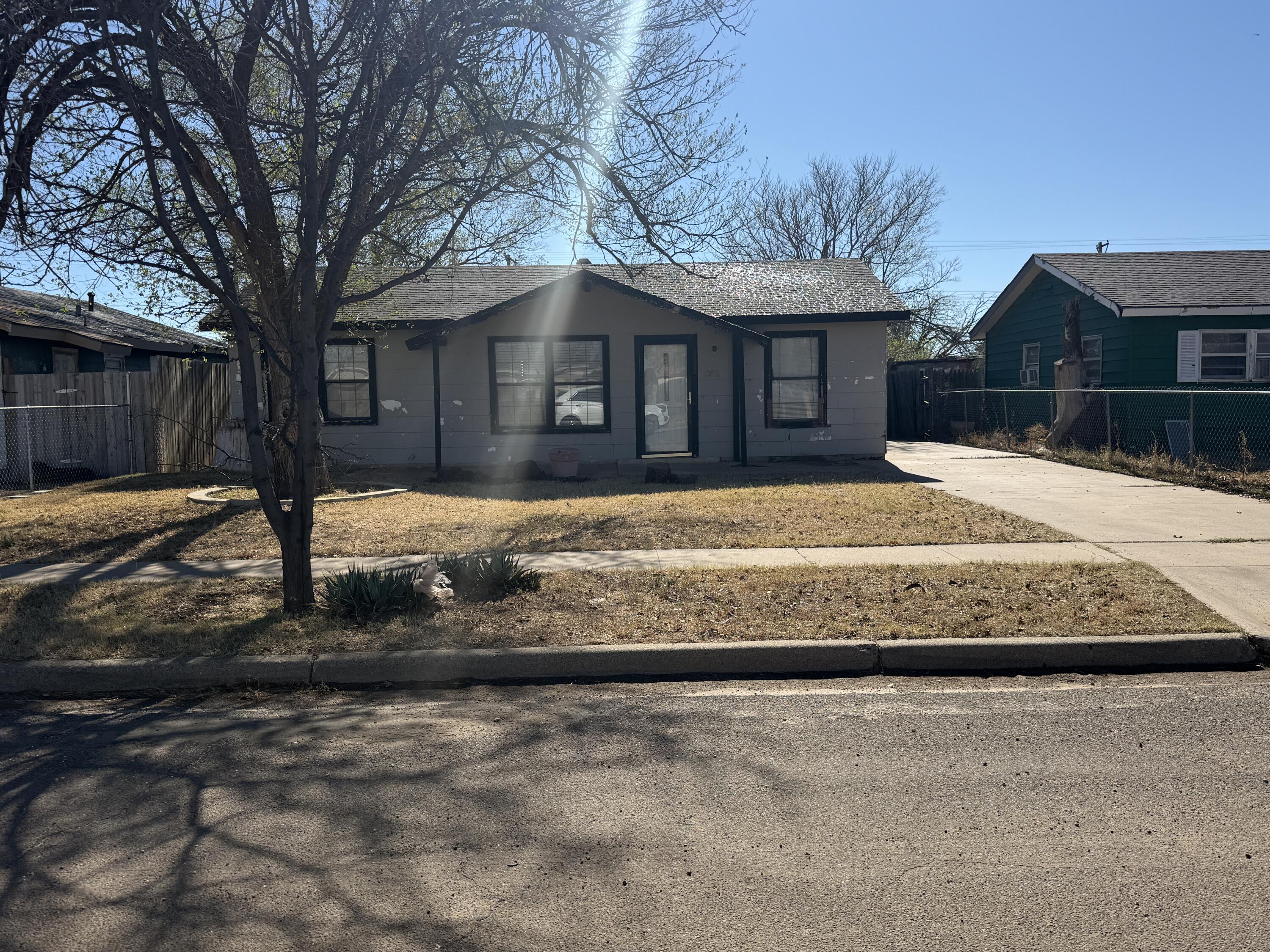 2722 East 7th Street Lubbock, TX 79403 - Photo 11 of 11 IMG_4490 (1)