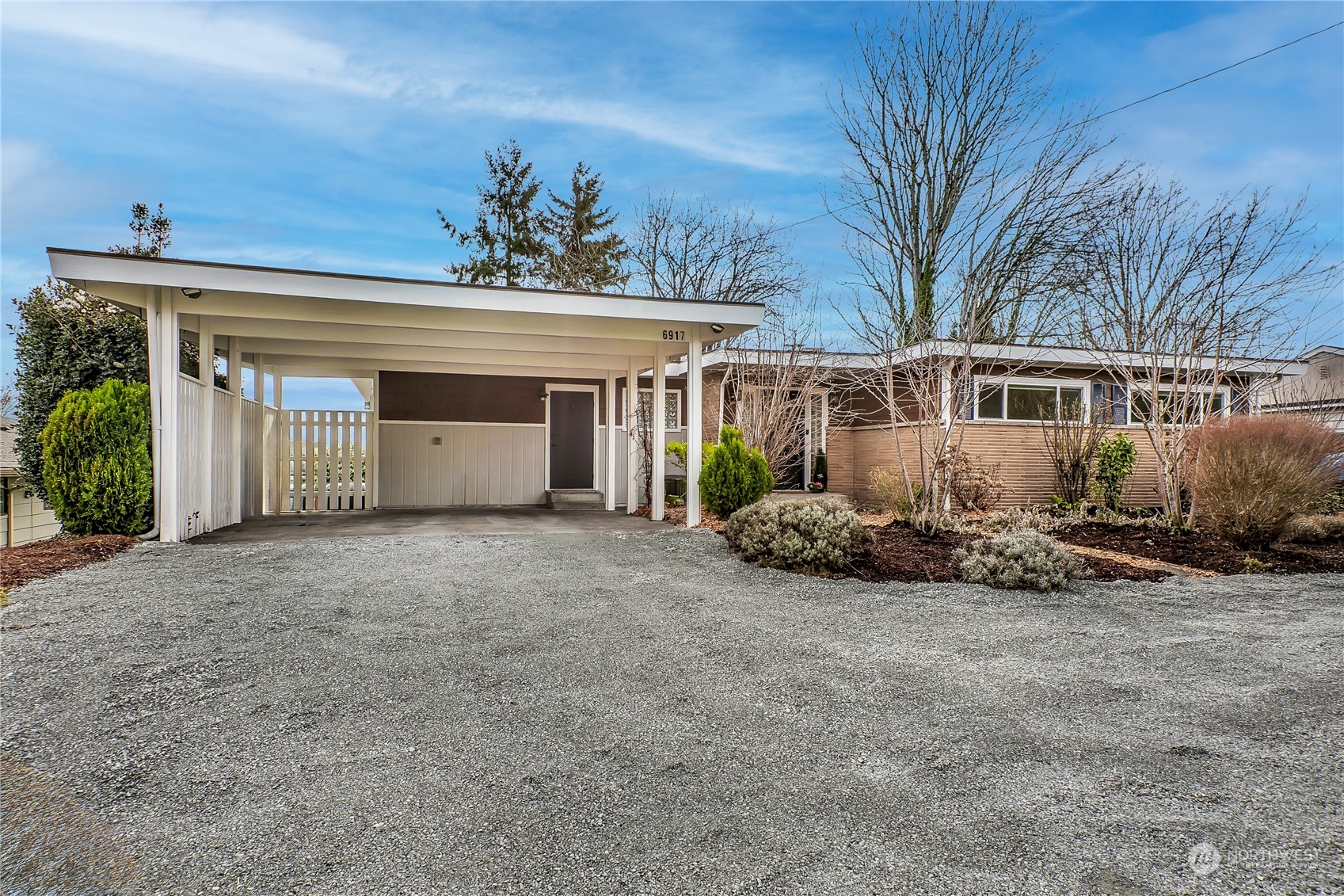 6917 South Langston Road Seattle, WA 98178 - Photo 5 of 40 Gallery Image 5