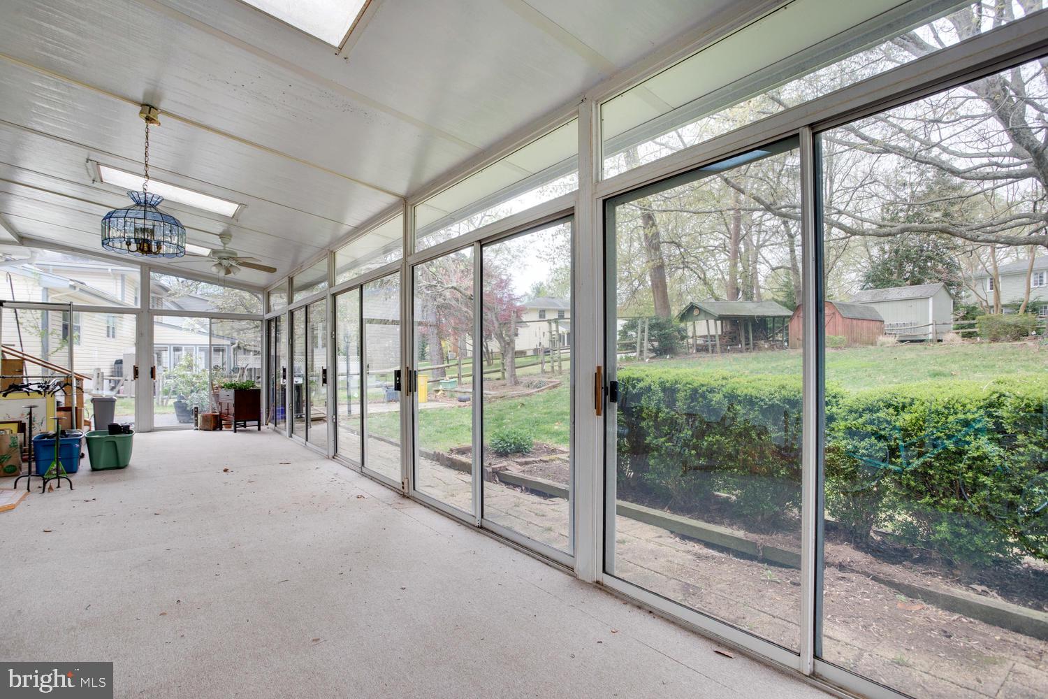 305 Halsey Road Annapolis, MD 21401 - Photo 17 of 26 Enclosed Porch