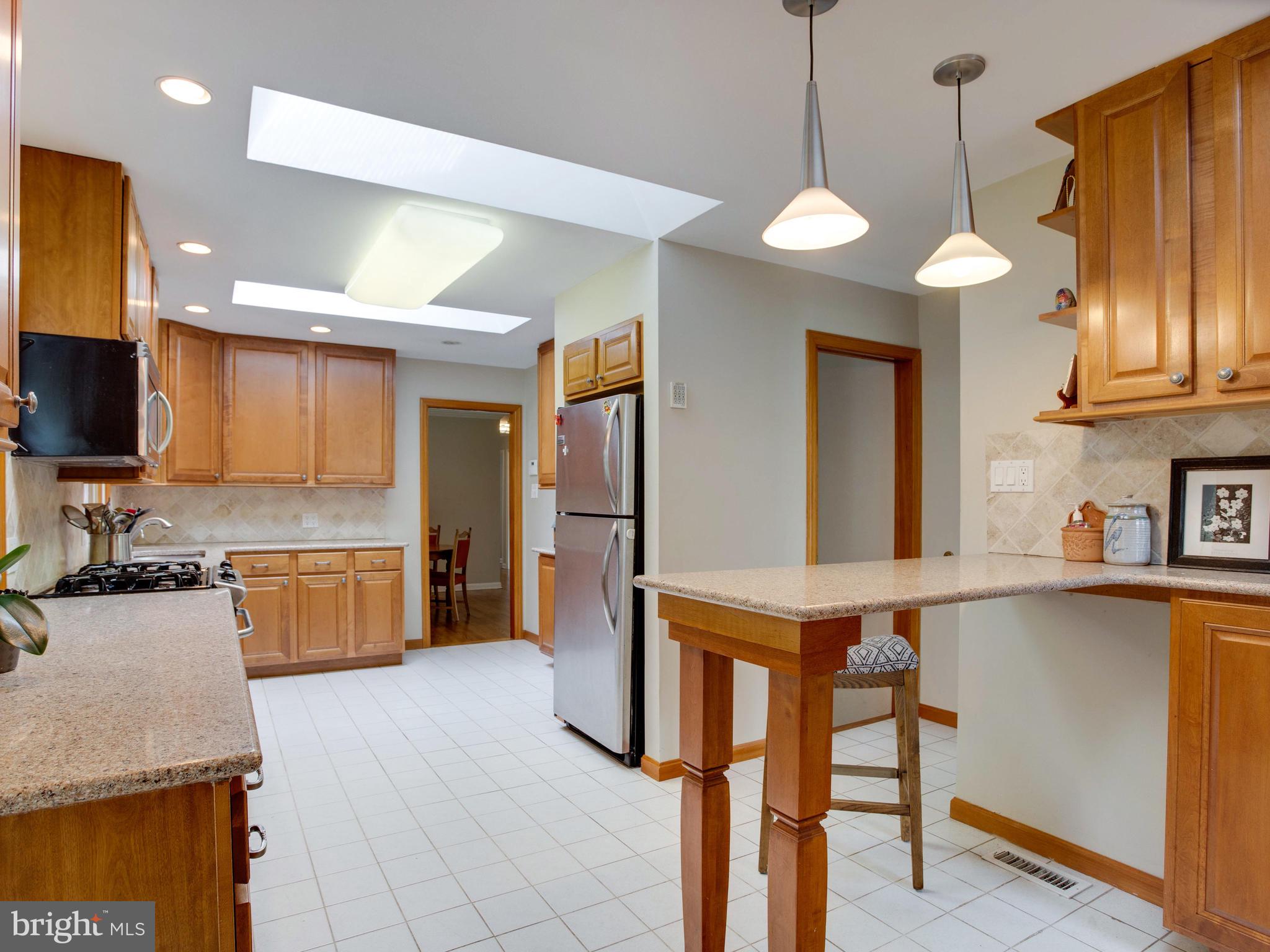 305 Halsey Road Annapolis, MD 21401 - Photo 9 of 26 Kitchen