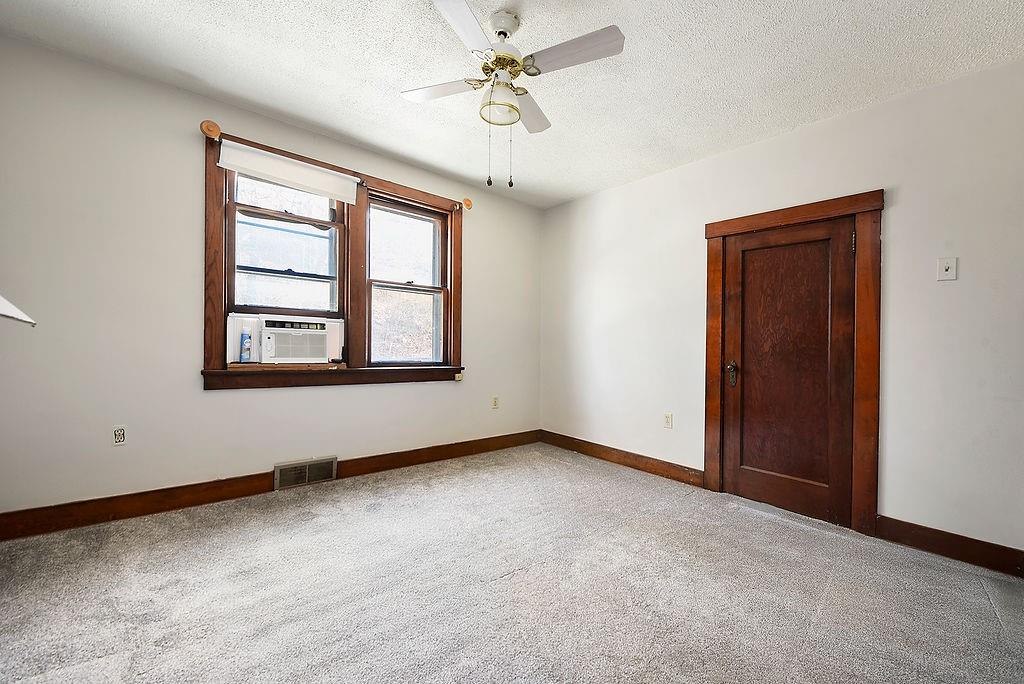 825 Pine Street Ambridge, PA 15003 - Photo 13 of 23