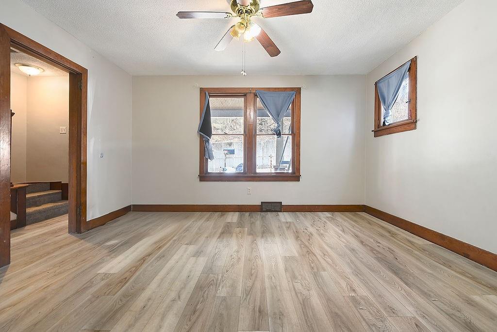 825 Pine Street Ambridge, PA 15003 - Photo 8 of 23