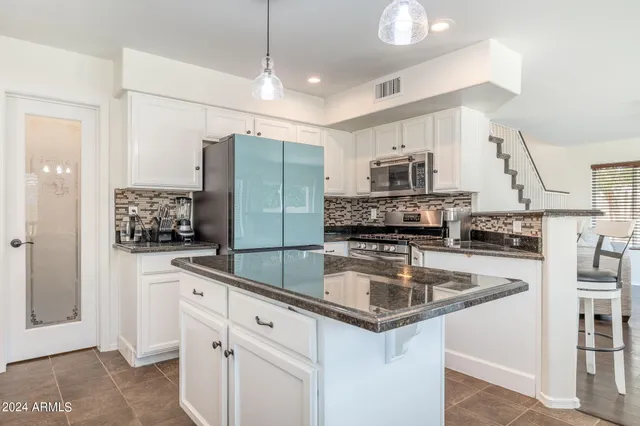 $5,000 | 7515 East Laguna Azul Avenue, Mesa, AZ 85209