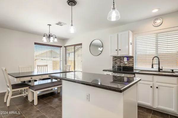 $4,500 | 7515 East Laguna Azul Avenue, Mesa, AZ 85209
