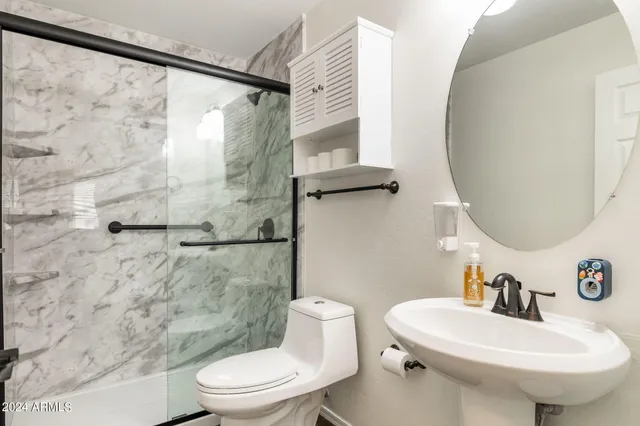 $5,000 | 7515 East Laguna Azul Avenue, Mesa, AZ 85209