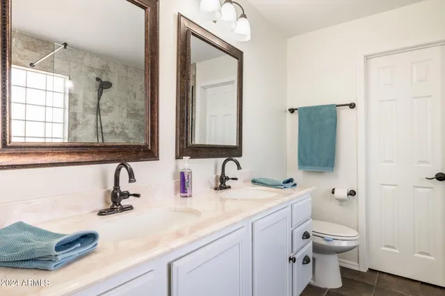 $5,000 | 7515 East Laguna Azul Avenue, Mesa, AZ 85209