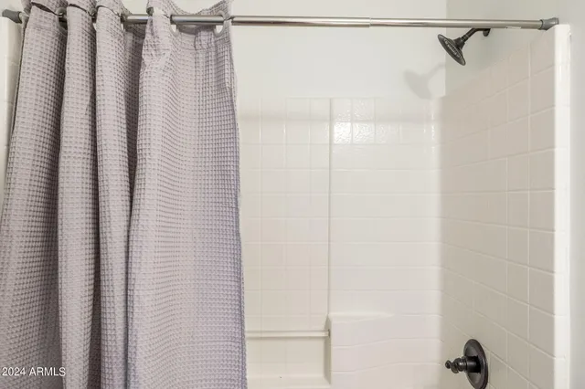 $5,000 | 7515 East Laguna Azul Avenue, Mesa, AZ 85209