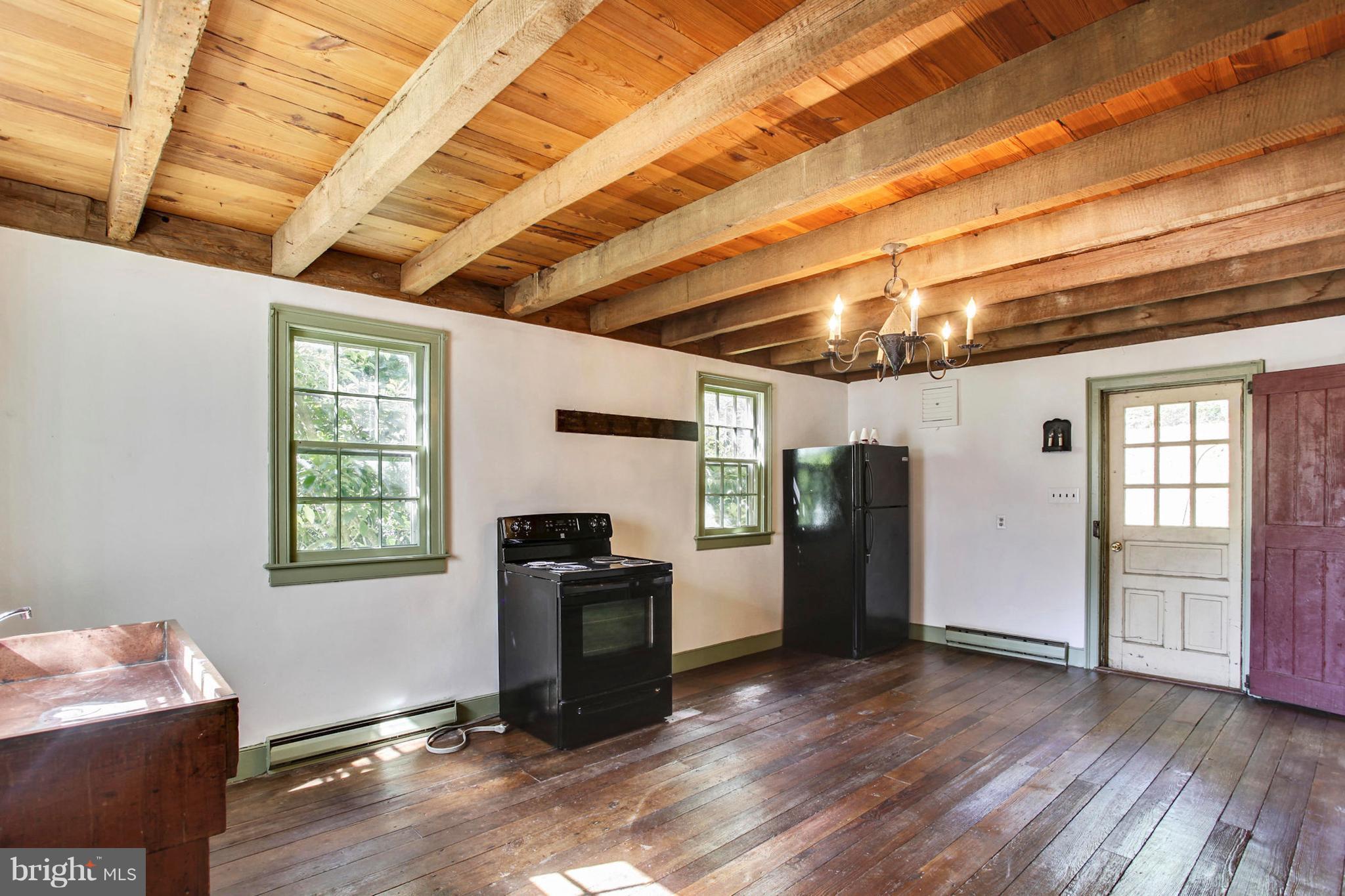 8106 Buckland Mill Road Gainesville, VA 20155 - Photo 11 of 30 Interior (General)