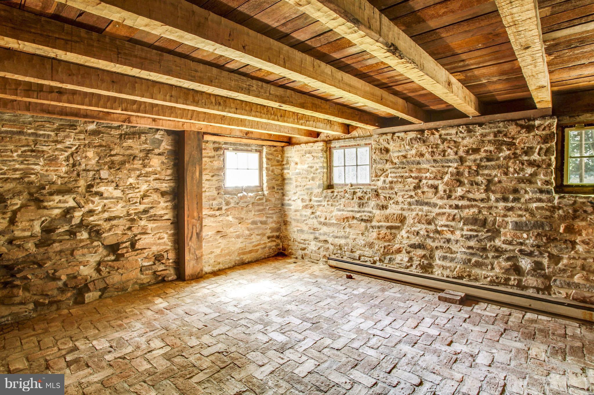 8106 Buckland Mill Road Gainesville, VA 20155 - Photo 18 of 30 Interior (General)