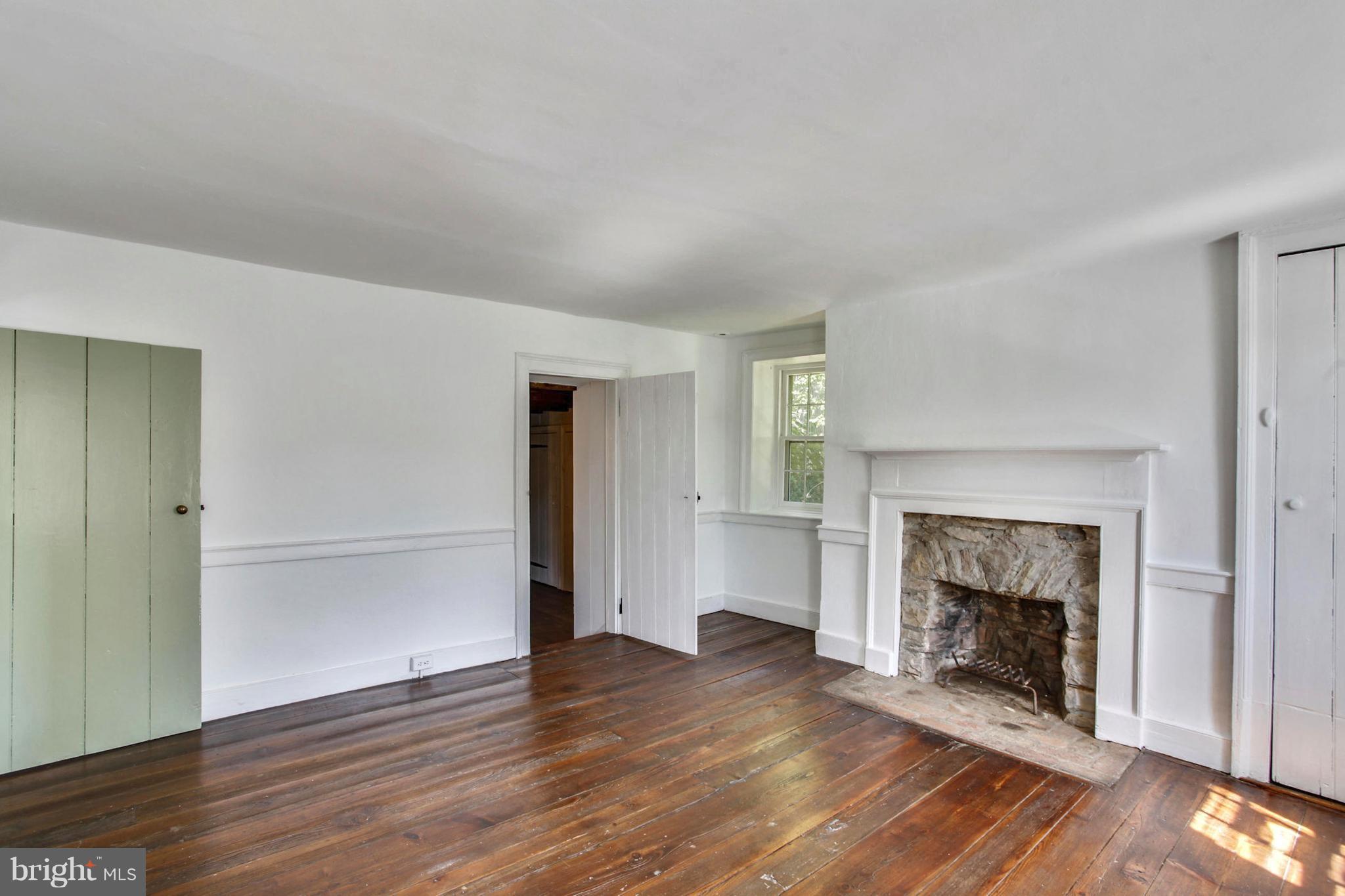 8106 Buckland Mill Road Gainesville, VA 20155 - Photo 21 of 30 Interior (General)