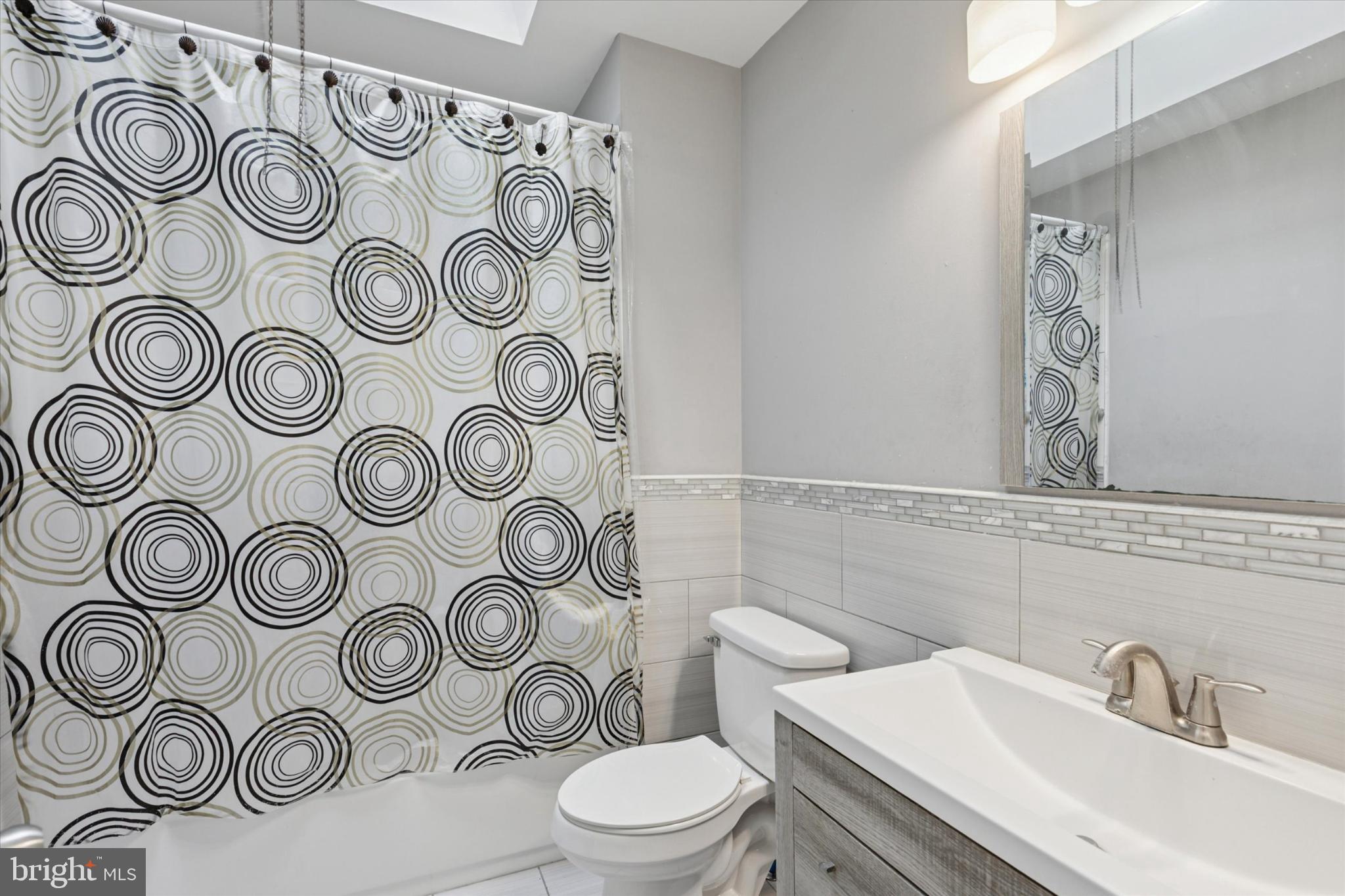 1815 Elston Street Philadelphia, PA 19126 - Photo 10 of 14 Modern bathroom with stylish accents.